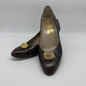 Salvatore Ferragamo Pumps 7 B Brown Gold Hardware Closed Toe Heels Shoes Italy